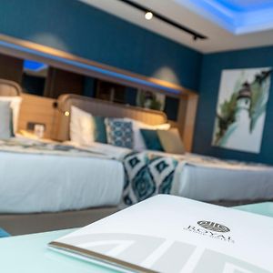 Deluxe Double Room Side Sea View